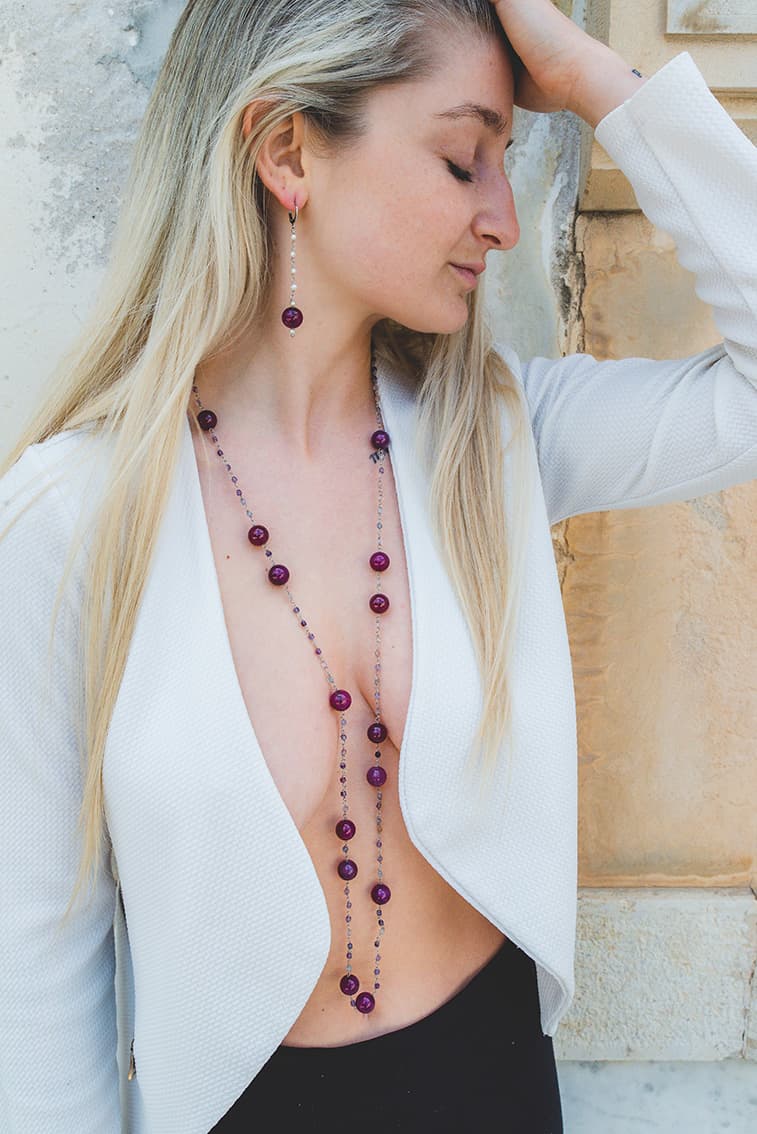 donna parure orecchini collana viola