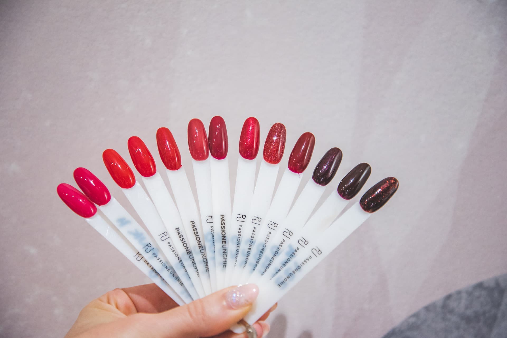 palette unghie rosso